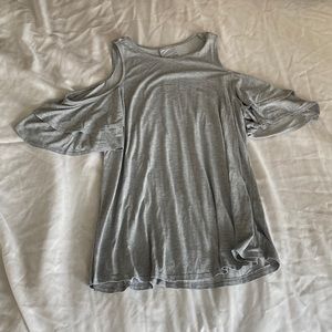 Alya (Francesca's) Gray Blouse with cutouts;.  Size Medium